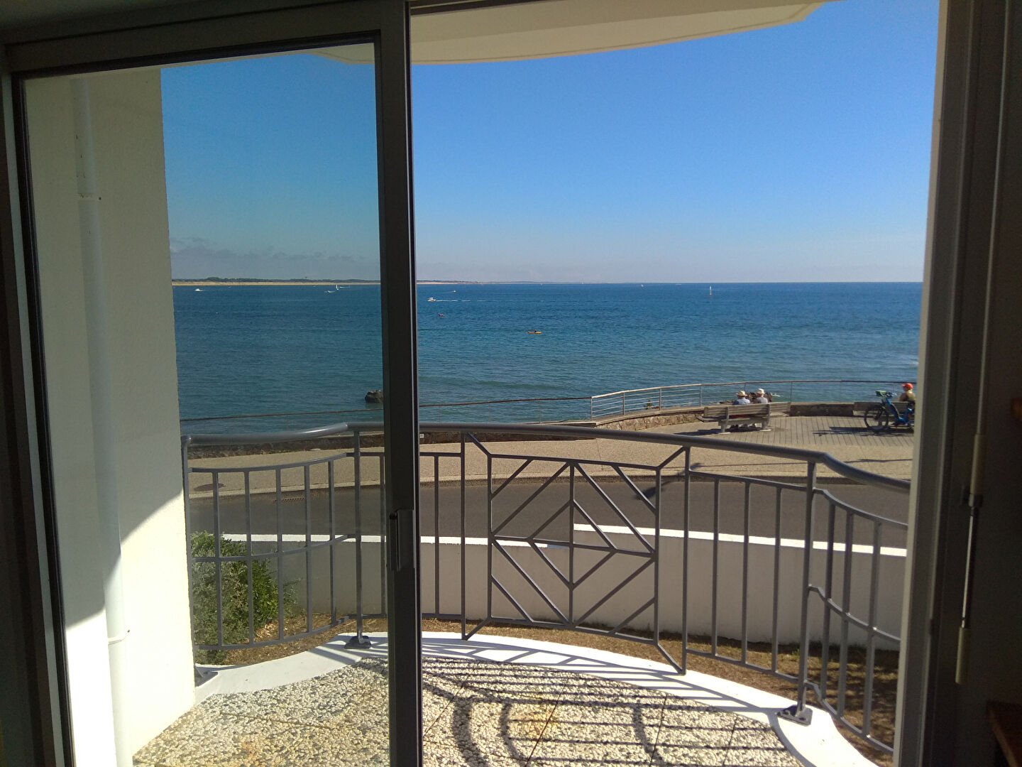 SAINT GILLES CROIX DE VIE SUPERBE VUE MER, Appartement T2, 1 chambre, avec balcon et garage. – SAINT HILAIRE DE RIEZ